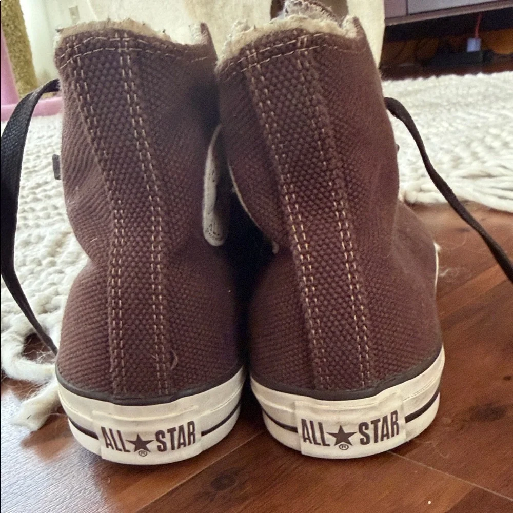 Sherpa lined Converse High-Top Sneakers - Picture 5 of 7